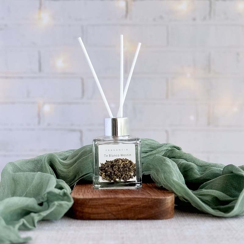 Ladrillo blanco con luces