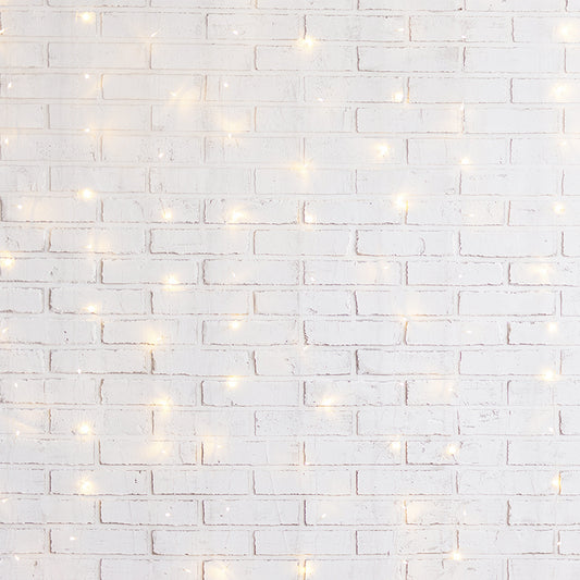 Ladrillo blanco con luces