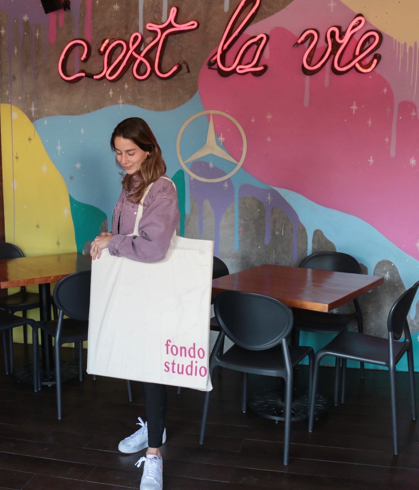 Tote Bag Logo